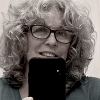 Eve McBride profile picture