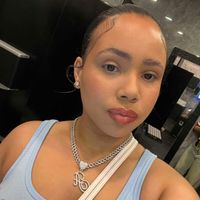 ari munoz profile picture