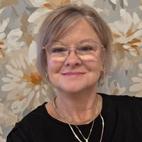 Lori Hull profile picture