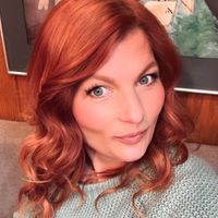 Crystal White profile picture