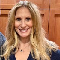 Lori Weinstein profile picture