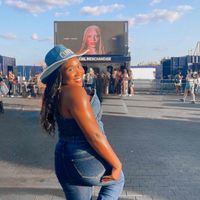 Daniella Bernadel profile picture