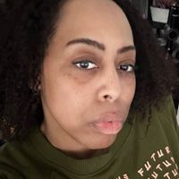 Shayla R profile picture