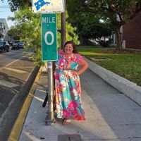 Tori Rhodes profile picture