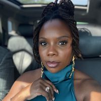 Stacey Russell-Burrows profile picture