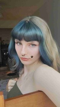 Adrienne Johns profile picture