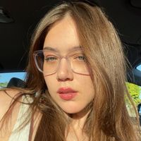 Emilie profile picture