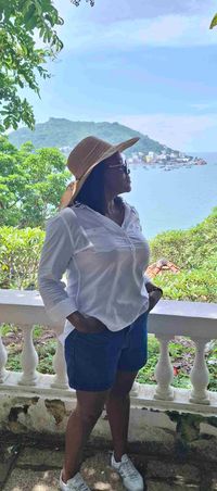 Bluu Mak profile picture