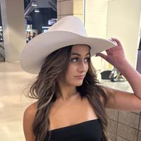 zoey voss profile picture