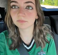 Elayne T profile picture