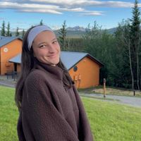 Emily profile picture