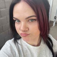 Katy Wojo profile picture