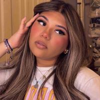 Adrianna Tovar profile picture