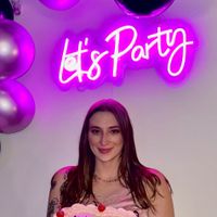 Leah Holden profile picture
