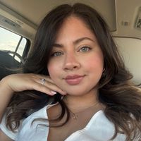 Betty Canales profile picture