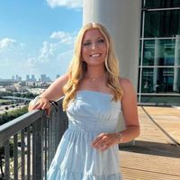 Elizabeth Keen profile picture