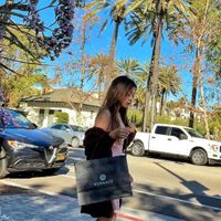 Home With Alejandra profile picture