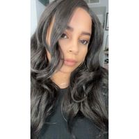 Vonntia Flores profile picture