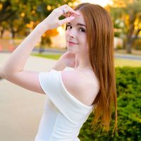 Holly Dyana profile picture