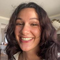 Elizabeth McGuyer profile picture