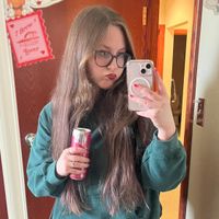 aliyah post profile picture