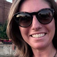 Liz Zeitner profile picture
