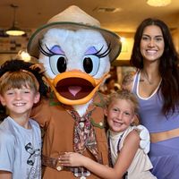 Your Favorite Alexis profile picture