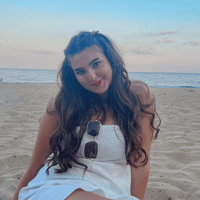 Julia Pierce profile picture