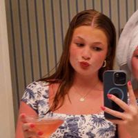 Madeline Fisher profile picture