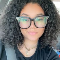 Elena Martins-Francis profile picture
