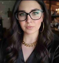 Mary profile picture