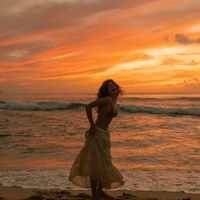 Celebrity Stylist profile picture