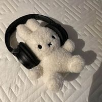 lily profile picture