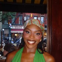 The Mercedes B. profile picture