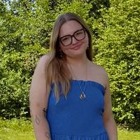 Emily DeeLisa profile picture