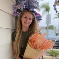 Kaylie Flores profile picture