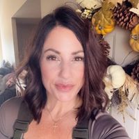 Kinsey Weatherby ✝ Faith, Healing & Color profile picture