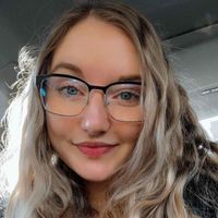 MacKenzie E. profile picture