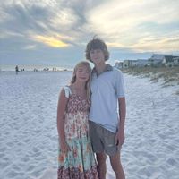 Weatherly s profile picture