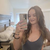 Alejandra Rhodes profile picture