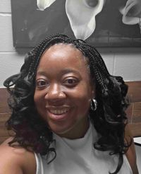 Giselle B profile picture