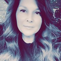 Andrea Dimas profile picture