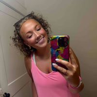 Chloe Smith profile picture