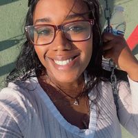Regina Longoria profile picture