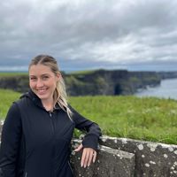 Mackenzie Mills profile picture