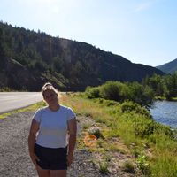 Allison Kemper profile picture