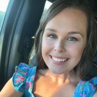 Courtney H profile picture