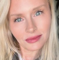 Stephanie profile picture