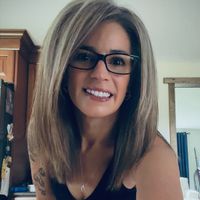 Nicole Damstetter Drozdowski profile picture