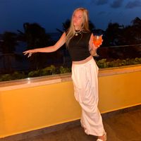 Lauren Webb profile picture